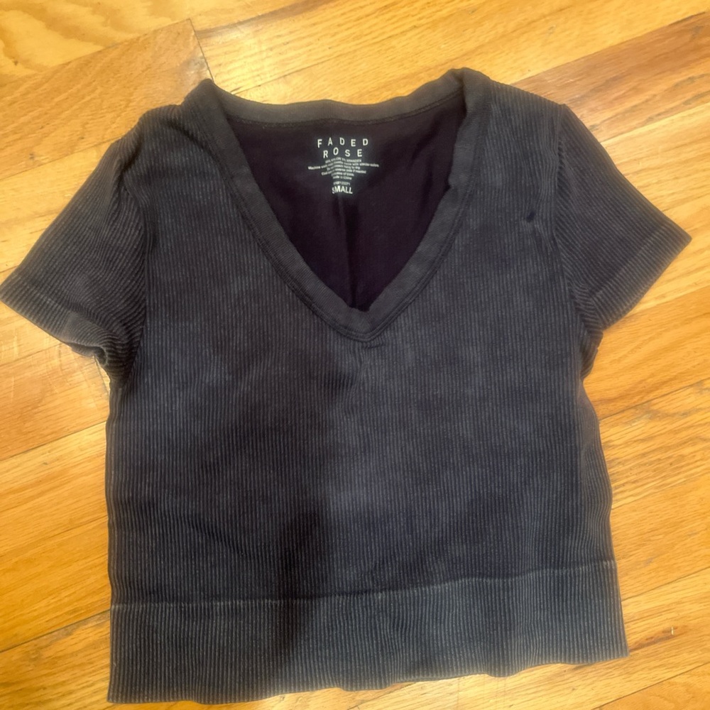 Grey workout top